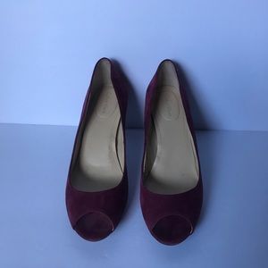 Calvin Klein/ Maroon Sued 8M Kasia 2 1/4 in Heel